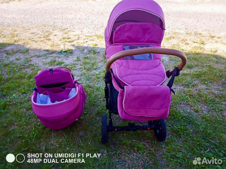 Продам детскую коляску 2 в1