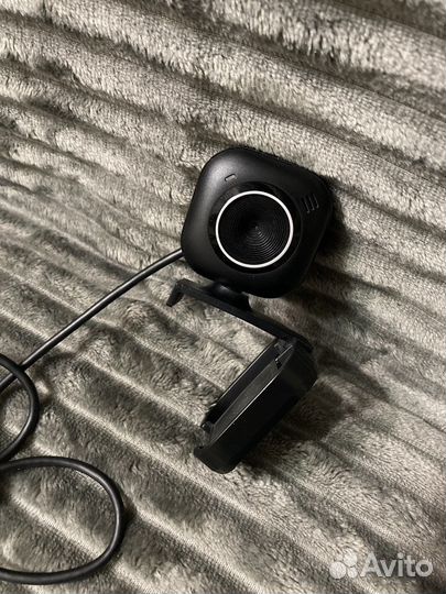 Веб-камера Microsoft LifeCam VX-2000