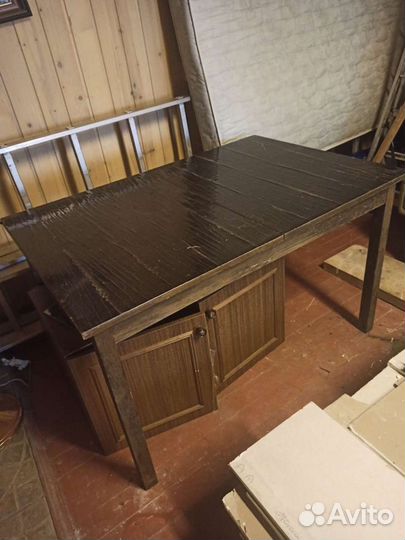 Стол советский лакированный