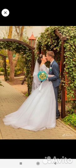 Свадебное платье