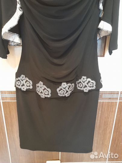 Платье женское вечернее р. 44-46