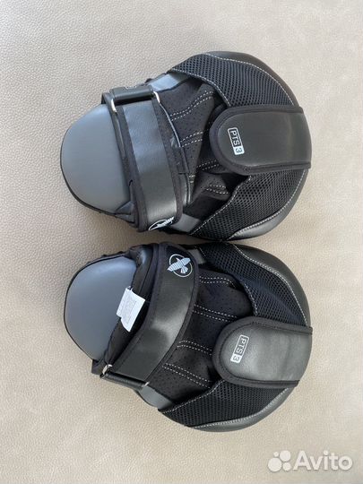 Боксёрские лапы Hayabusa PTS3 Focus