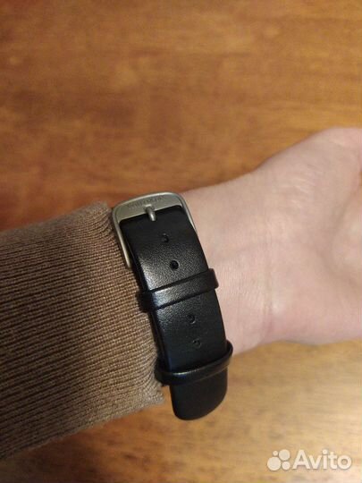 Часы женские Romanson, новые