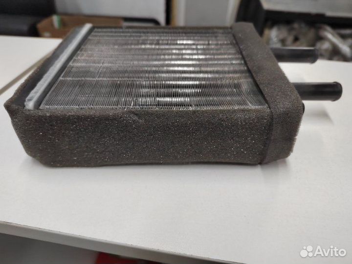 Радиатор отопителя Kia Sportage