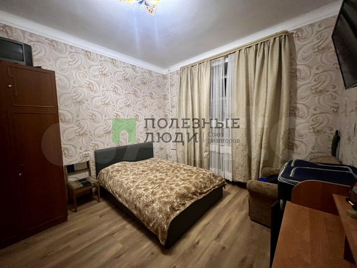 3-к. квартира, 68 м², 1/3 эт.