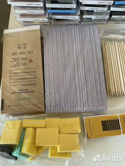 Материал для наращивания ресниц, для маникюра