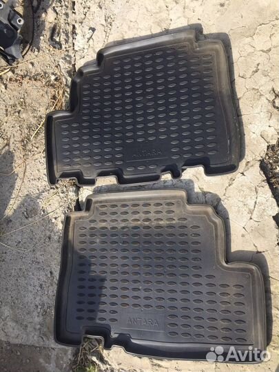 Новые задние коврики Antara