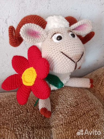 Мягкая игрушка овечка