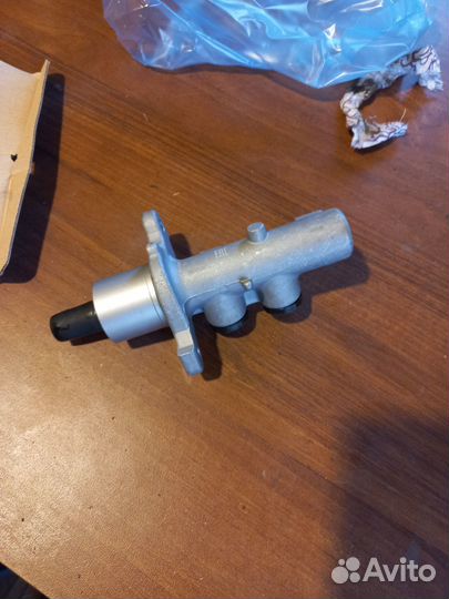 Главный тормозной цилиндр LADA kalina