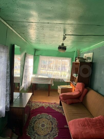 Дом 30,8 м² на участке 5,32 га