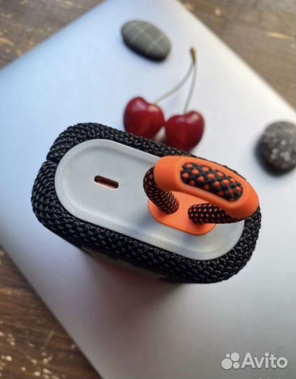 Колонка jbl go 3