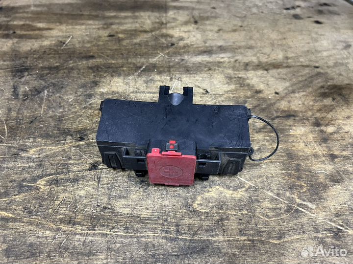 Блок силовых предохранителей Mercedes Benz W203