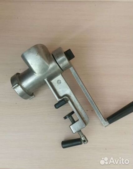 Новая ручная мясорубка СССР