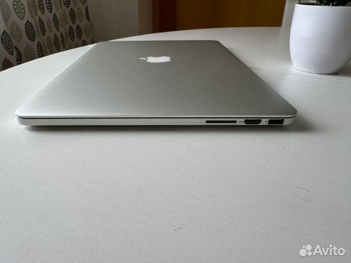 Apple Macbook Pro 15 mid 2015