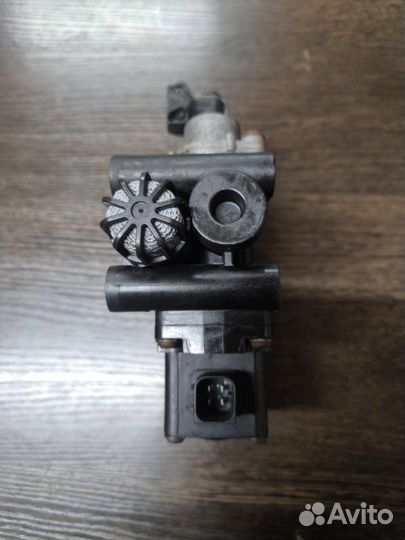 Кран уровня подвески Scania