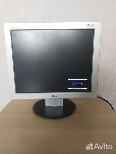 Монитор для компьютера LG