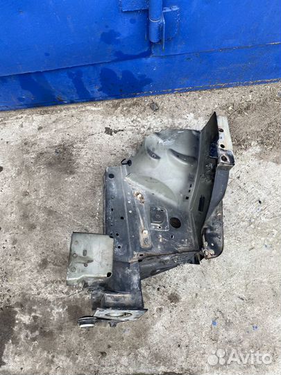 Лонжерон передний левый Peugeot 407