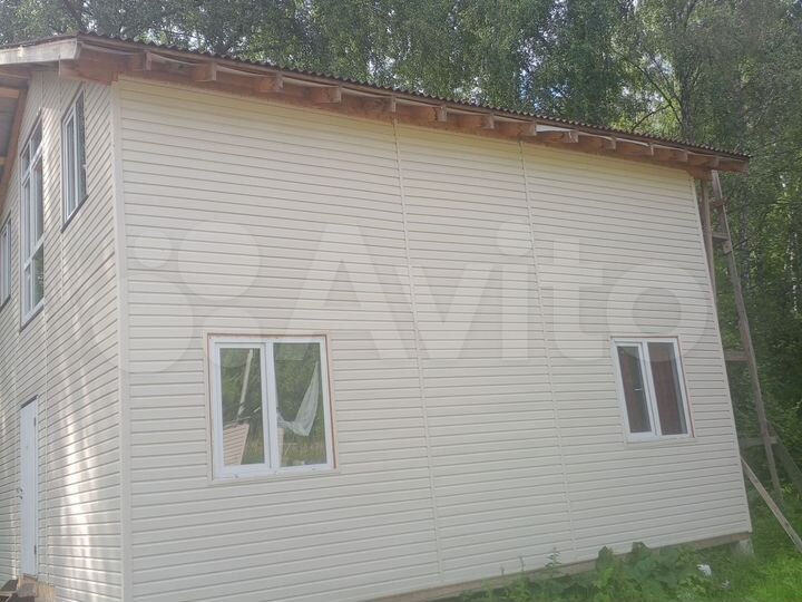 Дом 128 м² на участке 8 сот.