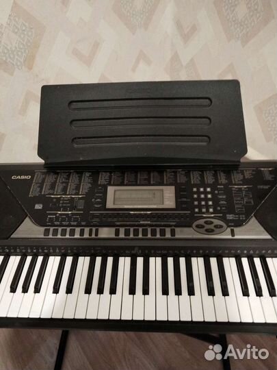 Продам синтезатор casio