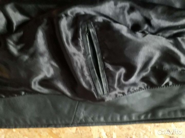 Куртка кожаная женская