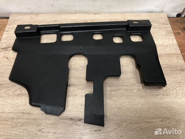 Нижняя накладка торпедо LH Opel Astra h