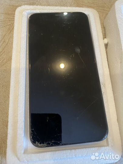 Дисплей iPhone 11