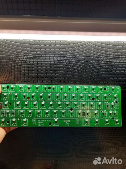 База для механической клавиатуры Redragon