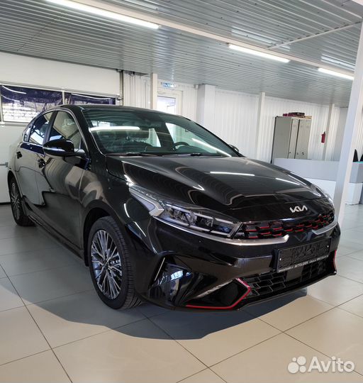 Kia Cerato 2.0 AT, 2023