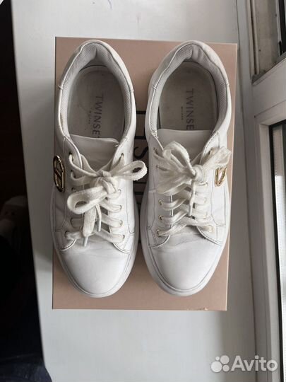 Кроссовки twinset 37 размер