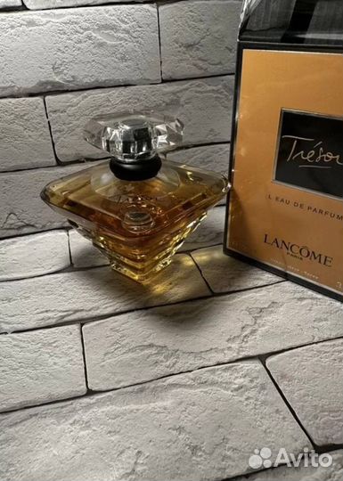 Lancome tresor духи женские