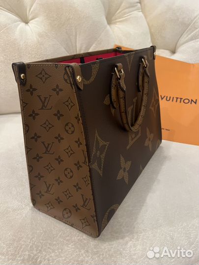 Сумка Louis Vuitton Onthego MM