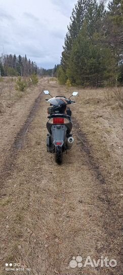 Продам мопед скутер