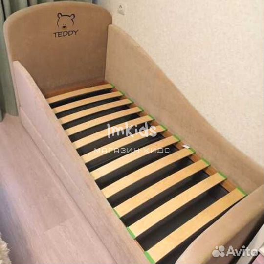 Мягкая кроватка 