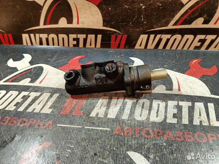 Главный тормозной цилиндр Renault Symbol 1 седан