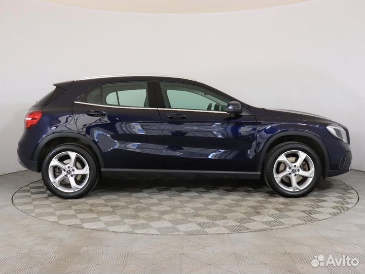 Mercedes-Benz GLA-класс 2.0 AMT, 2018, 60 550 км