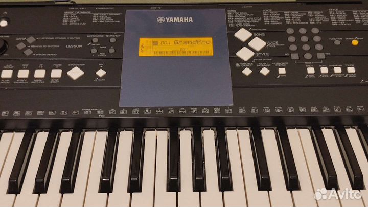 Аренда. Синтезатор Yamaha E333