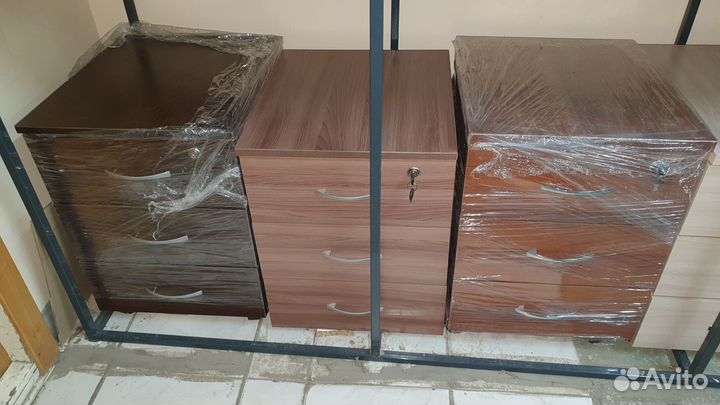 Новая тумба мобильная 3 ящика с замком