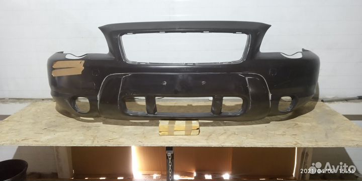 Volvo XC70 v70 передний бампер 00-04