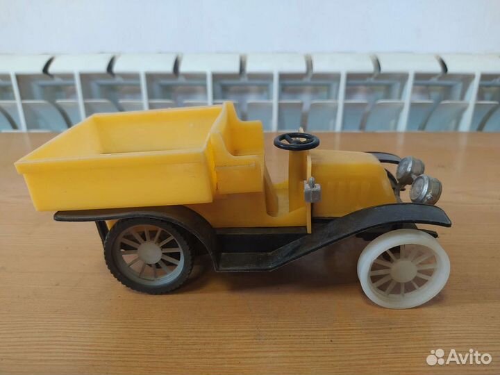 Советская машинка Руссобалт