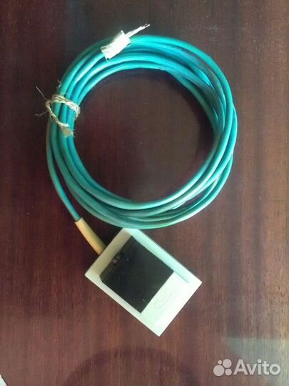 Кабель телефонный 7м.с розеткой