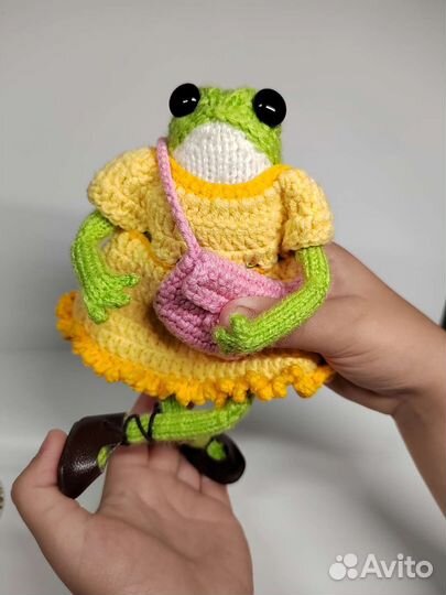 Лягушки Алёна и Ксения