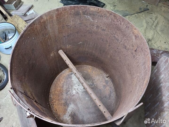 Коптильня (бочка 500литров)