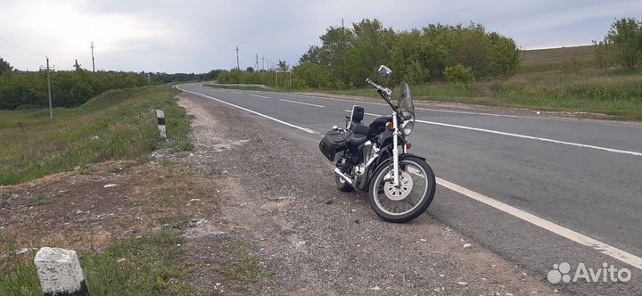 Suzuki intruder vs 400