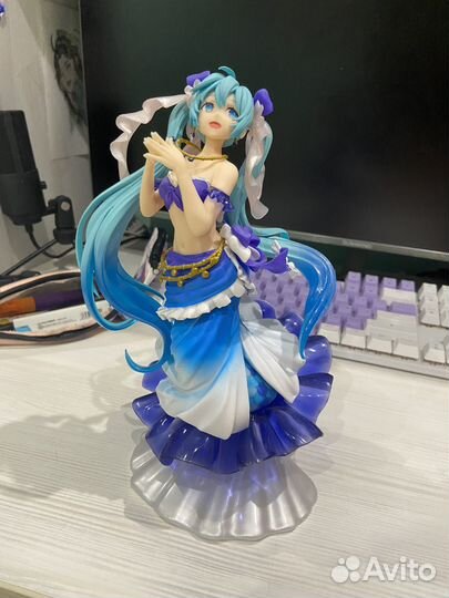 Фигурка аниме хатсуне мику
