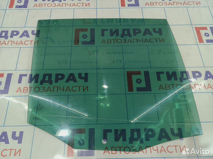 Стекло двери задней правой Volksvagen Tiguan (NF)