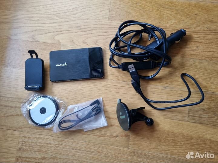 Новый навигатор Garmin nuvi 3790