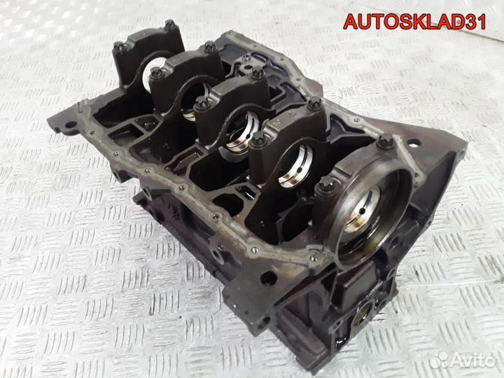Блок цилиндров двигателя Renault Megane 2 K4M 748