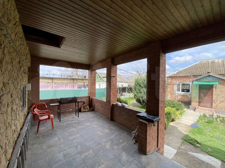 Дом 147 м² на участке 12 сот.