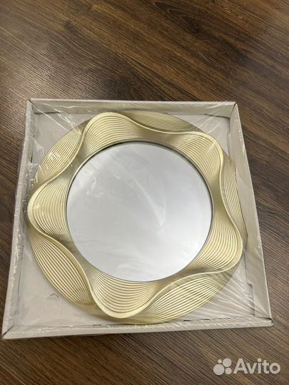 Зеркало декоративное настенное