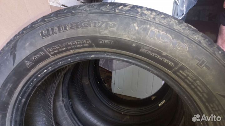 Goodyear UltraGrip Ice 205/60 R16